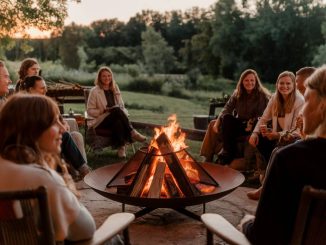 Comment intégrer un brasero dans votre espace extérieur pour des soirées conviviales